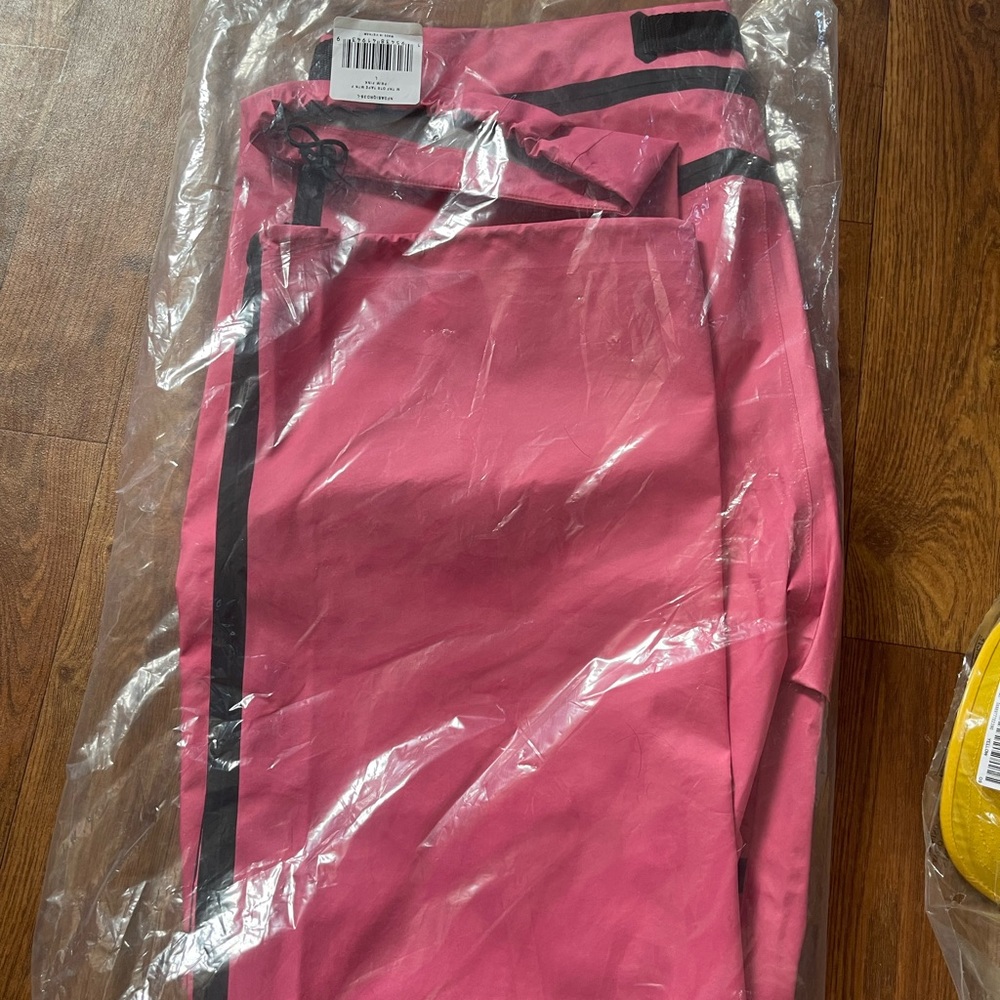 Supreme The North Face summit series outer tape seam mountain pants